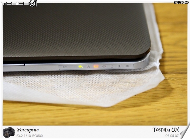 【開箱】Toshiba Dynabook UX (NB200)
