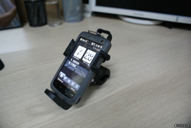 [分享]低成本、高品質的機車、自行車兩用PDA車架