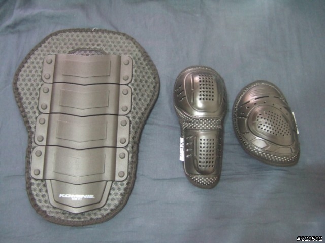 [開箱] 低調情侶的好選擇 Komine jk-701 & RS Taichi RSJ-229