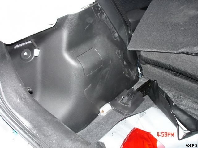 Tiida 新車1000km被撞 修復後的安全性問題請教 5/31更新