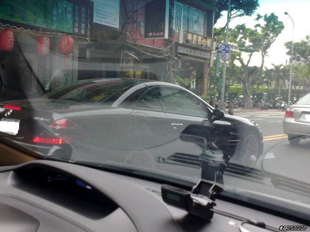 巧遇 SL55 AMG