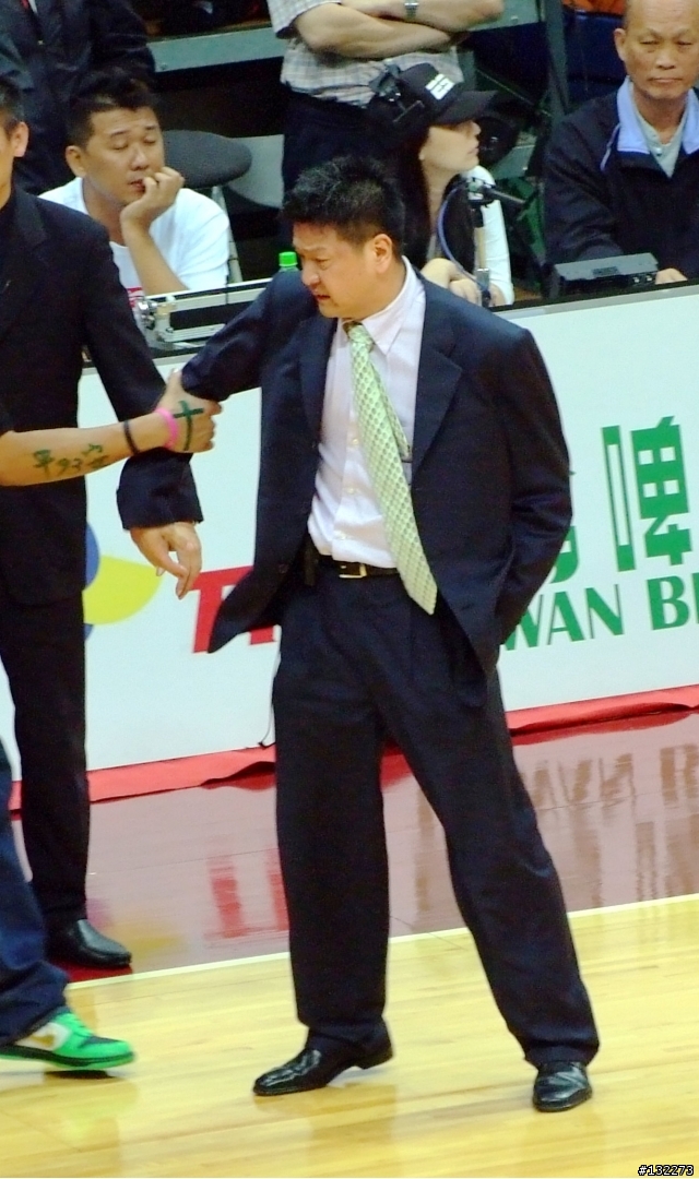 台啤落敗的真正原因是？為什麼大家都討厭黑人跟閻總？