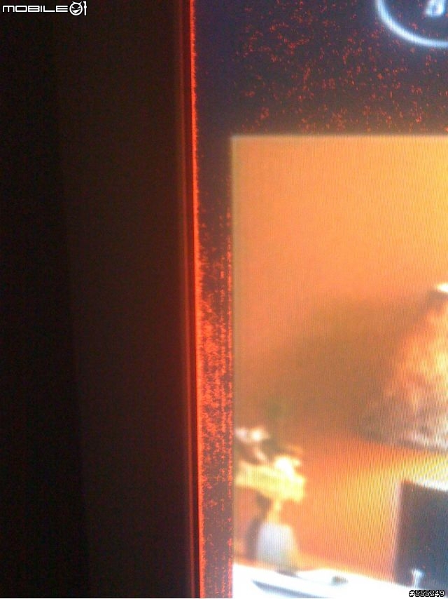 LCD 出現紅斑, 不知是啥問題