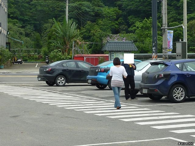 巧遇新MAZDA 3 4門&5門版本
