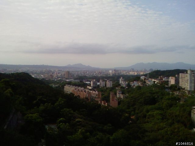 5月，我在土城，下雪天