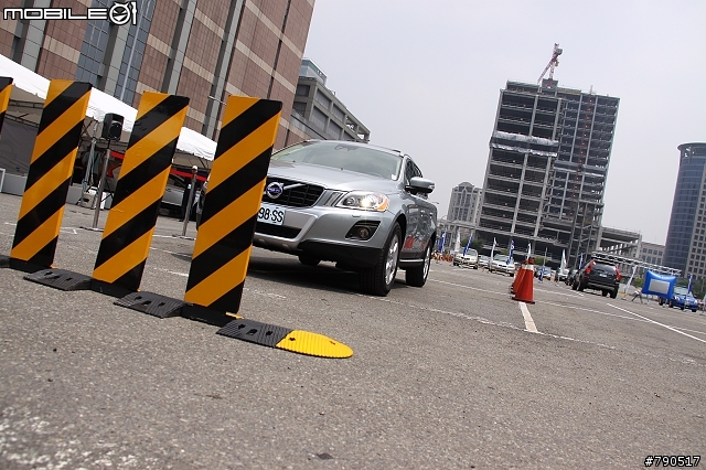 安全科技新體驗 - VOLVO CITY SAFETY
