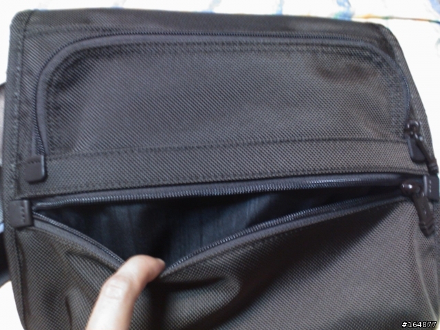 品牌日的紀念品-Tumi Tracer 22105BH 棕色版開箱文~