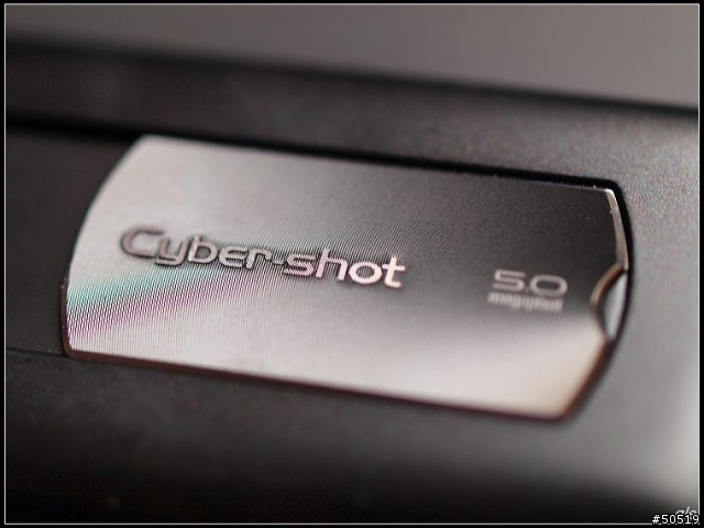 [尊爵的光芒]   Sony Ericsson -Cyber-shot __C901  (新增實拍照片)
