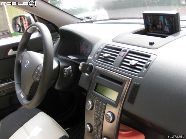09 V50原廠型式影音改裝分享