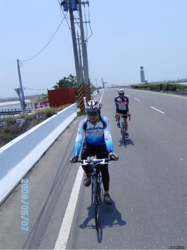 [遊記]5/07(四)07:00高雄→嘉義布袋觀光漁市,東石漁人碼頭,朴子溪自行車道行