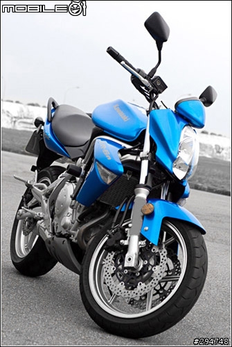 Kawasaki ER-6n 機件名稱請教
