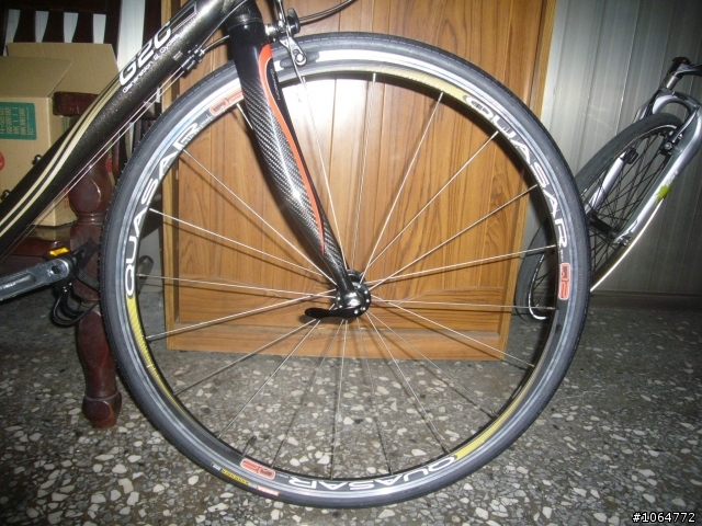 【分享】 小朋友出走 換公路車了