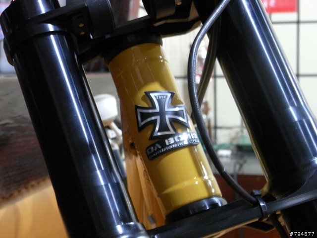 DA BOMB & INTSNSE & MARZOCCHI & X-Fusion 車架&輪胎&鞋子&避震??
