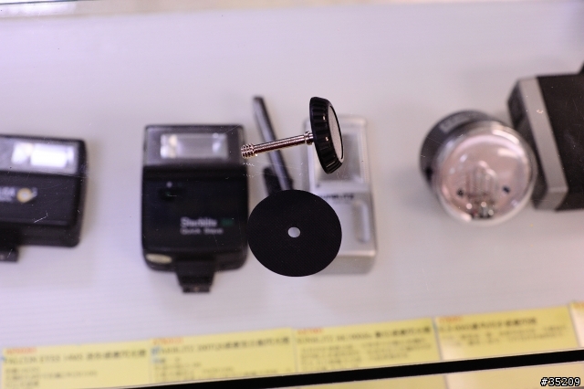 SD-8A的固定螺絲