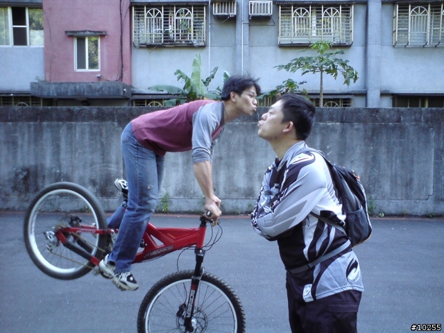 洽x團後 的 "休閒娛樂"