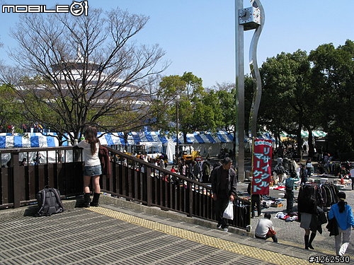 [分享]不可不去的跳蚤市場~東京代代木公園!!