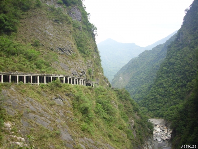 2009-05-17 [更新西段] 消失的台14東段 - 能高越嶺道 ---  終點 - 天長隧道?