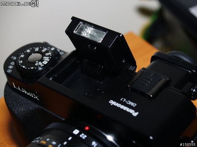 拉大效應之我的第一&二台DSLR(Panasonic L1+E500)...0516更新：第三台單眼GH1登場