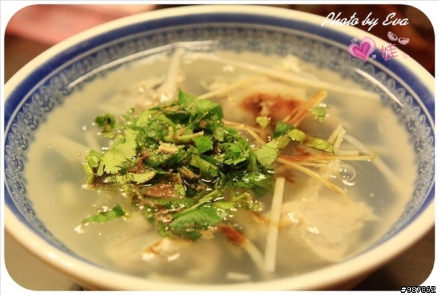[美食] 非常道地的台南府城美食-肉羹、浮水魚羹