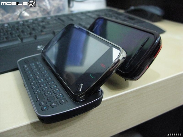 黑暗勢力已經來襲...Nokia N97 黑魂版開箱
