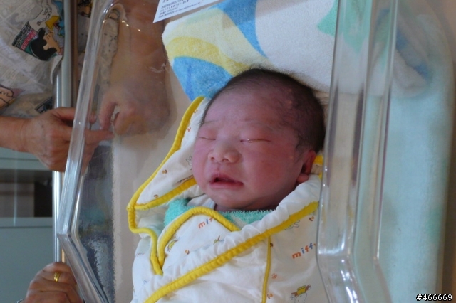 阿傑的小朋友出生了