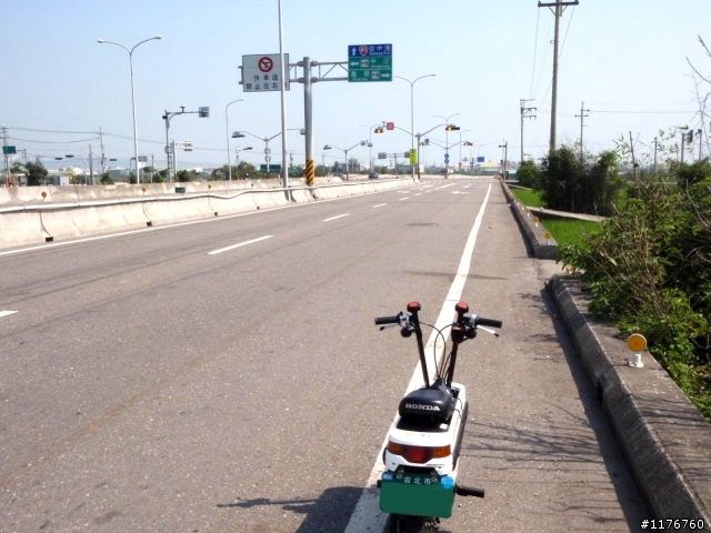 騎著 HONDA MOTOCOMPO 環遊台灣之旅!圖多更新到第七天行程...後續遊記陸續寫出
