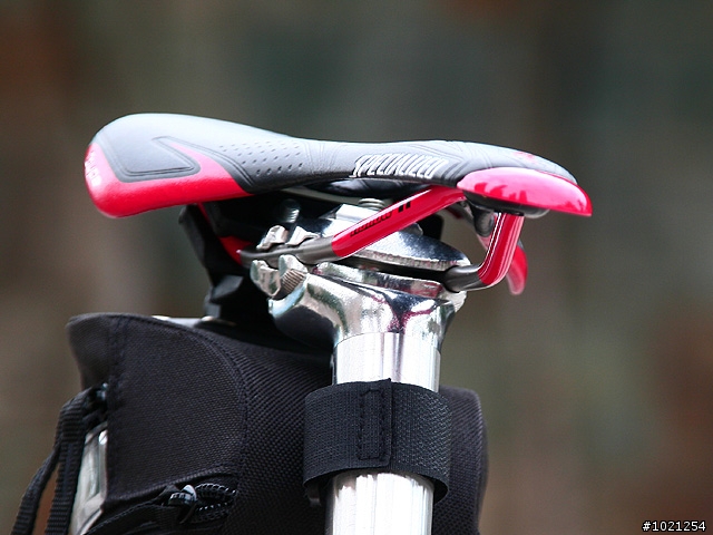 分享Specialized Toupe Team座墊＆T3