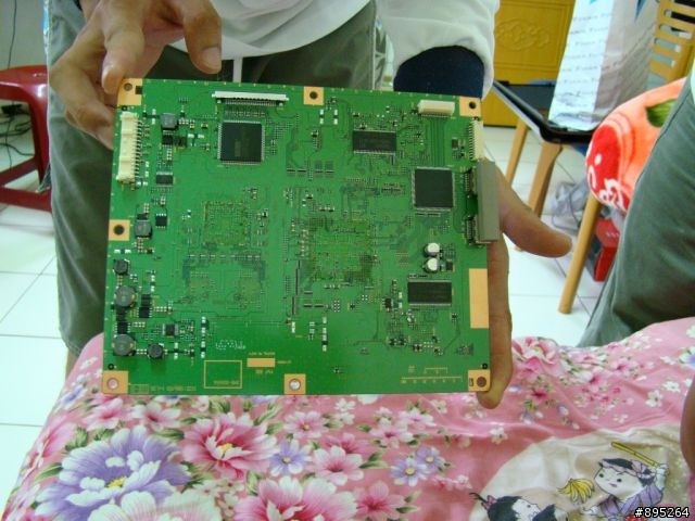 [詳細解剖文]JVC LT-42WX70高畫質專業Adobe色域顯色液晶顯示器
