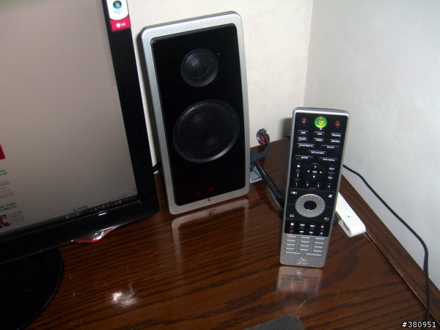 [分享] 物超所值之 Logitech Z-Cinema 開箱!