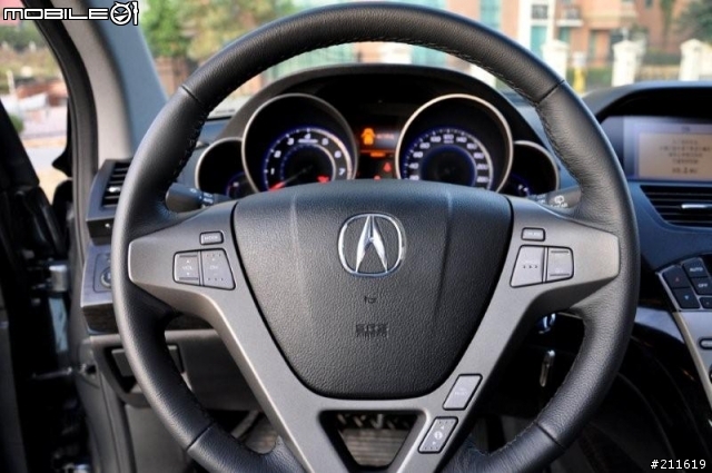 [開箱文]ACURA MDX 霸氣七人座SUV，晚了一年，依然開箱。
