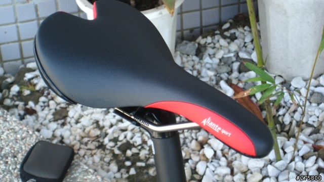值得推薦 fizik  Aliante sport 鈦合金手工座墊