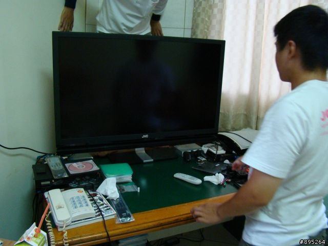[詳細解剖文]JVC LT-42WX70高畫質專業Adobe色域顯色液晶顯示器