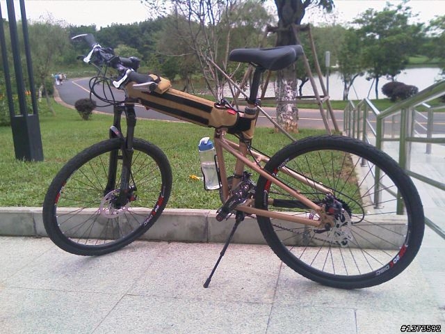 自行車界的神鵰俠侶