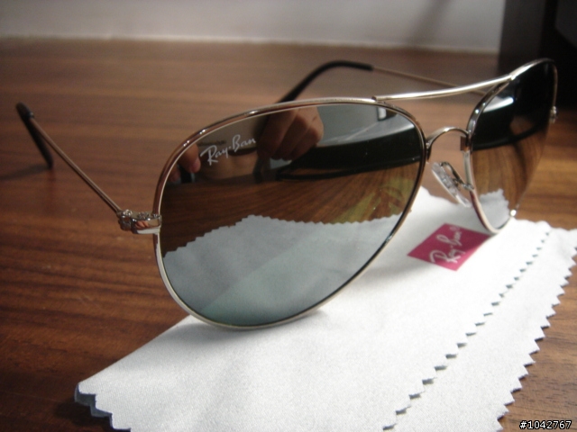 (新增)[分享]夏天來了,Ray Ban雷朋眼鏡 RB3025小開箱(第35.49.50.57樓有實戴圖,87.88.89.101樓有分享圖供大大參考)
