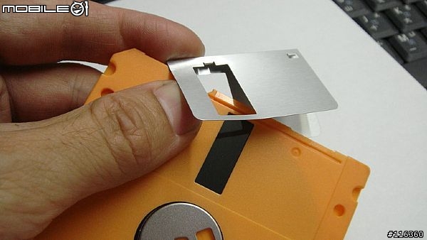 想讓愛車"兇"一下嗎?turbo銘牌DIY也行!!