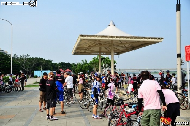 集中貼圖區－[F20同學會周年囉] 06/07幼幼的感覺..碧潭逍遙遊