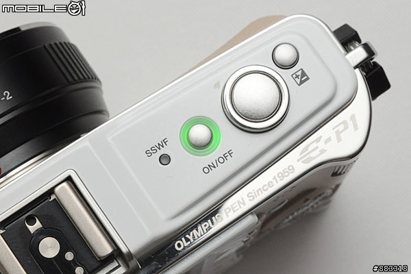 [快訊]Olympus E-P1台灣實機發表無公佈售價