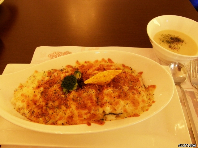 [景點]後龍鎮~~祕密193異風料理{店內有提供單車架讓你好停車}