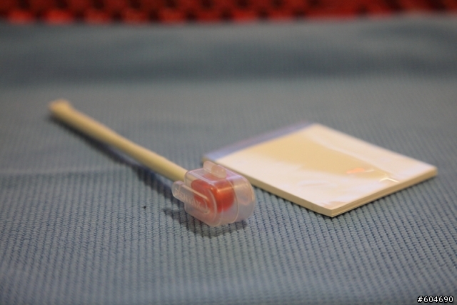 用PENTAX果凍筆清潔我的5DII CMOS,結果果凍印印上去了