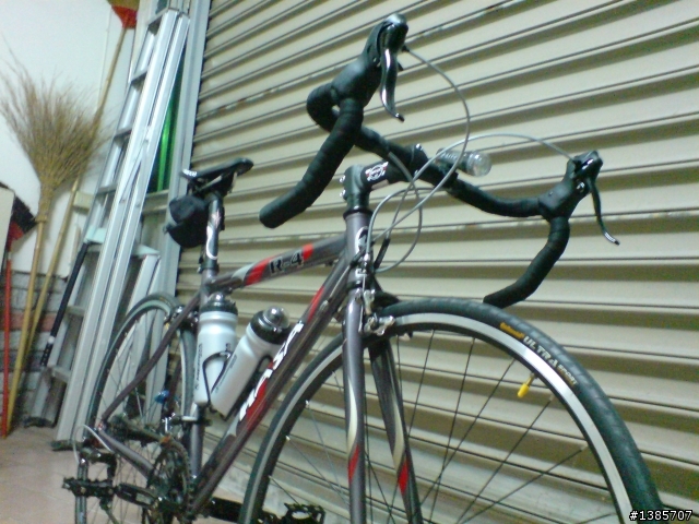 [ 不專業 分享文 ] 09年  HASA  R-4  低階入門公路車 ~