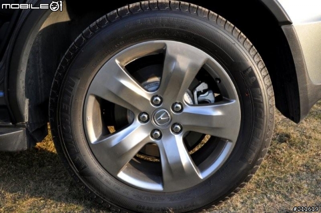 [開箱文]ACURA MDX 霸氣七人座SUV，晚了一年，依然開箱。