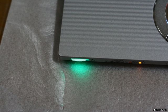 [開箱圖] Panasonic W5 內建 3.5G 上網 (美規) 完成品