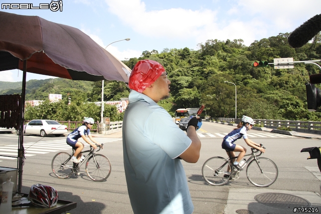 《一路南北騎–第三集》堅強的單車女孩們–Spinning女子車隊