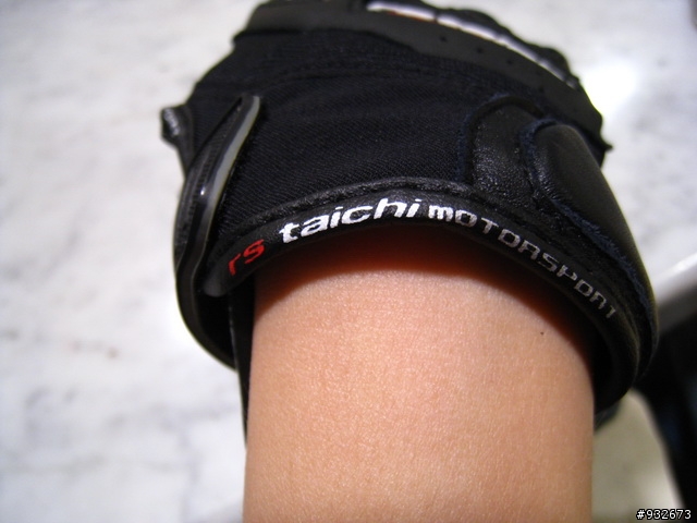 [分享] RS TAICHI 夏季手套