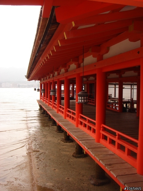 {國外 遊記} 日本賞櫻 第二天 宮島上的厳島神社 + 倉敷美観地区 + スパワールド世界の大温泉