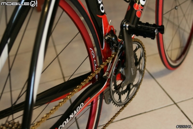 [分享] 女王大人的 Colnago CLX 終於完工準備上路了!