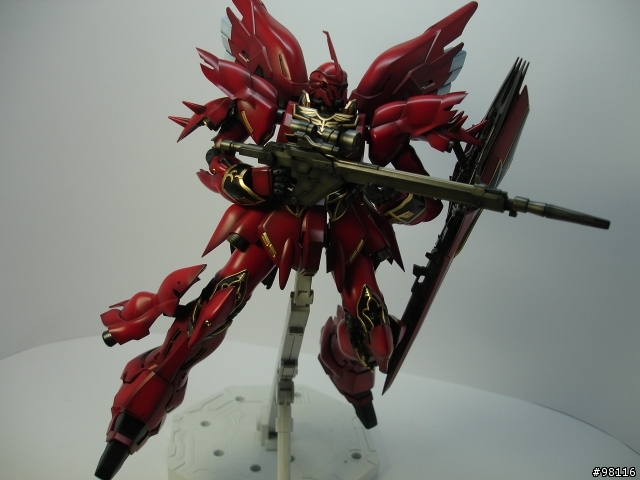 [分享]Gundam UC 紅色彗星再降臨!!