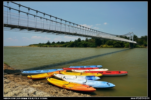 可以請攝友們用同一個景點來蓋大樓嗎？