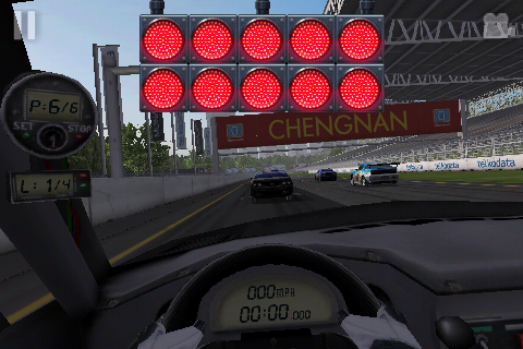 [賽車大作] Real Racing：實感賽車！夢想成為賽車手嗎？Real Racing等你來挑戰！