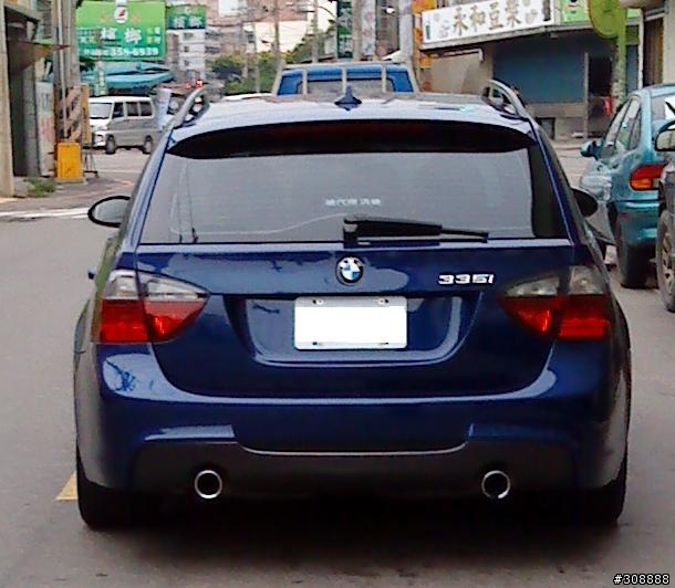 靓車一枚,手機拍的,傷到眼請見諒喔